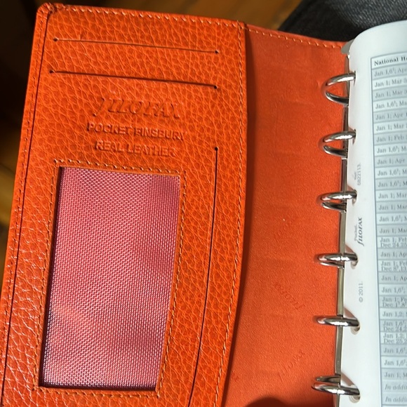 Filofax in perfect condition. Pocket size - Picture 2 of 10